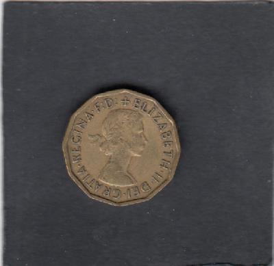 Beschrijving: 3 Pence ELIZABETH II